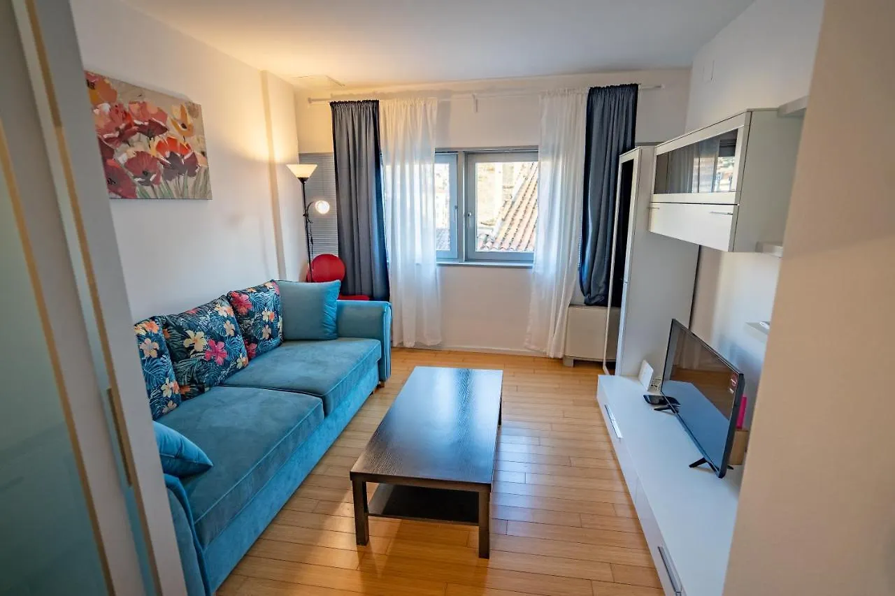 Apartment Luka Rijeka