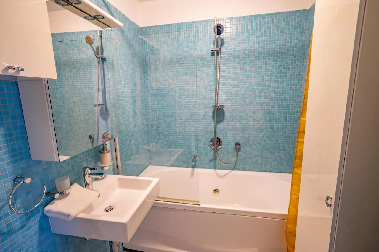 Apartment Luka Rijeka